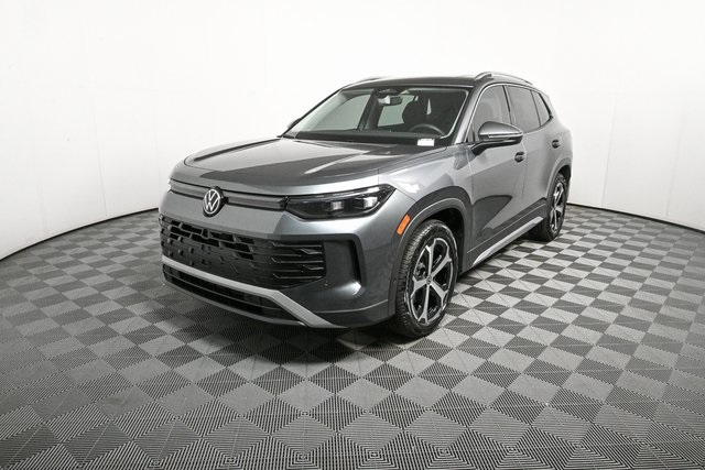 new 2025 Volkswagen Tiguan car, priced at $37,545