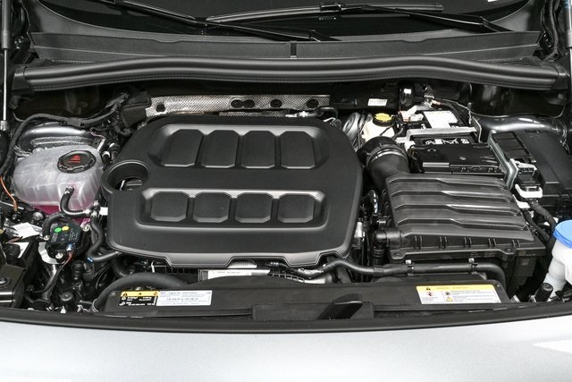 new 2025 Volkswagen Tiguan car, priced at $37,545