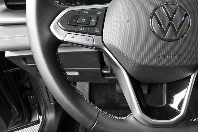 new 2025 Volkswagen Tiguan car, priced at $37,545