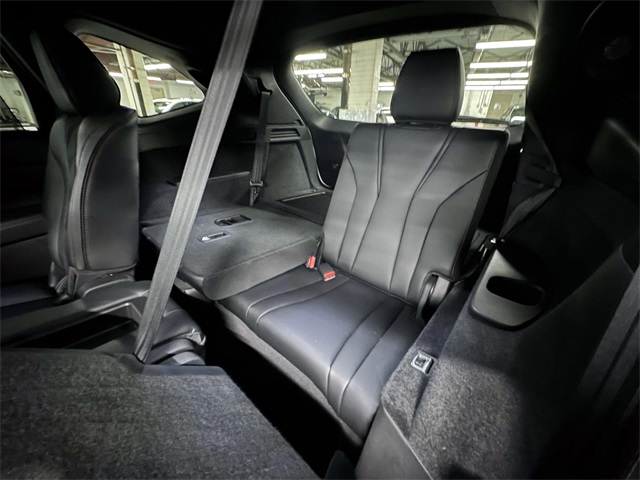 used 2023 Acura MDX car, priced at $47,300