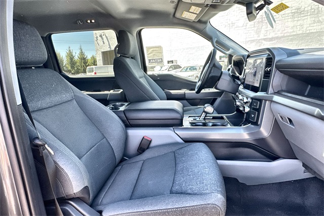new 2025 Ford F-150 Lightning car, priced at $63,915