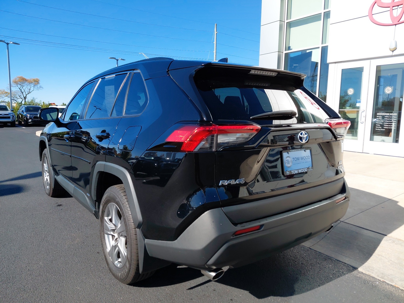 used 2022 Toyota RAV4 Hybrid car, priced at $26,186