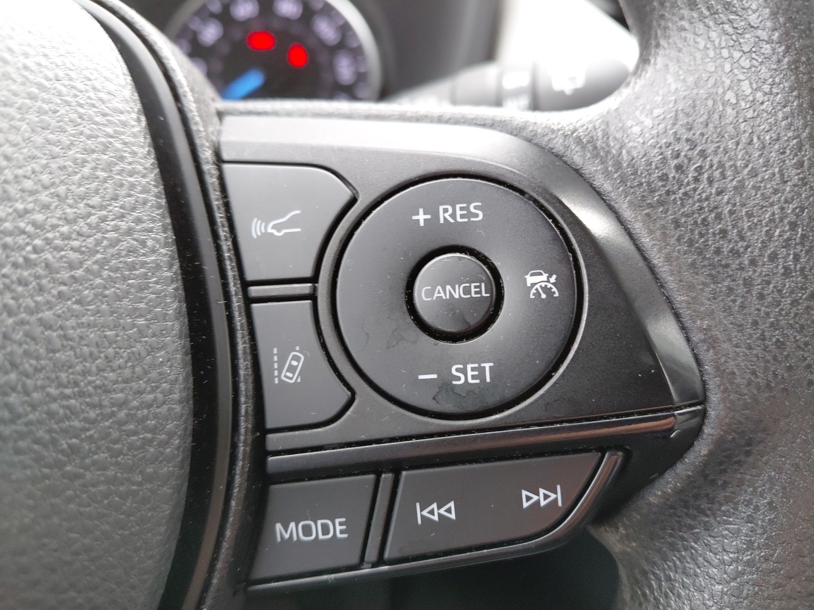 used 2022 Toyota RAV4 Hybrid car, priced at $26,186