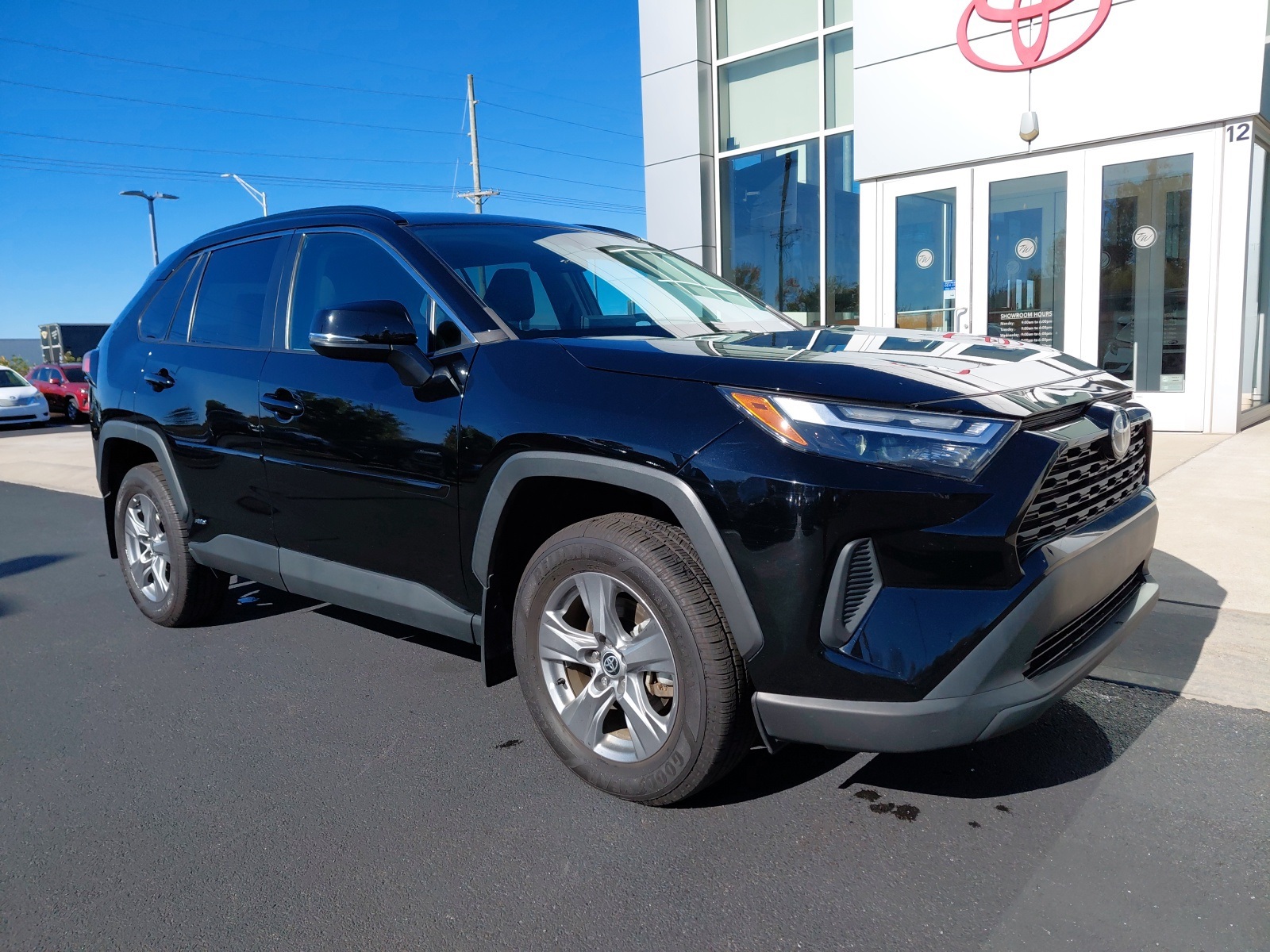 used 2022 Toyota RAV4 Hybrid car, priced at $26,186