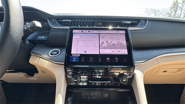 new 2025 Jeep Grand Cherokee L car, priced at $48,215
