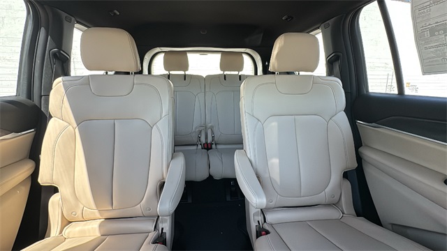 new 2025 Jeep Grand Cherokee L car, priced at $48,215