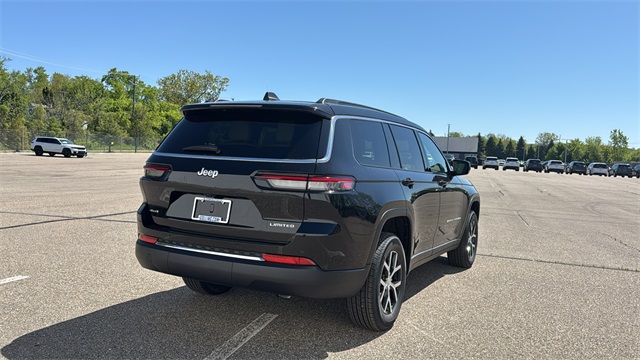 new 2025 Jeep Grand Cherokee L car, priced at $48,215