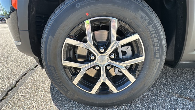 new 2025 Jeep Grand Cherokee L car, priced at $48,215