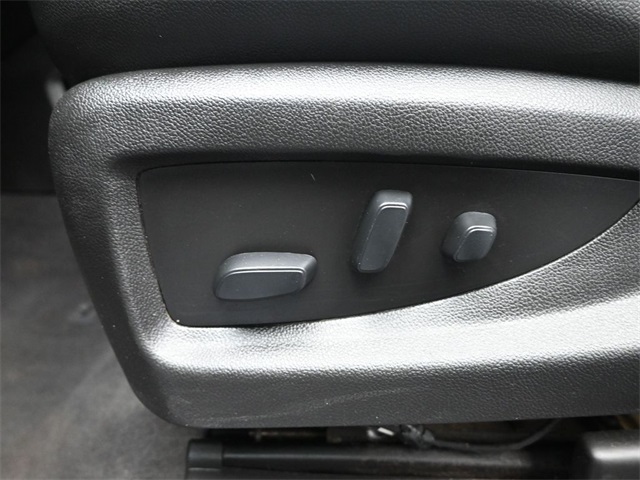 used 2018 GMC Sierra 1500 car, priced at $30,301