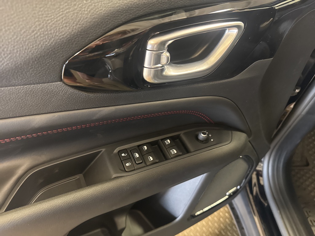 new 2025 Jeep Compass car, priced at $38,694