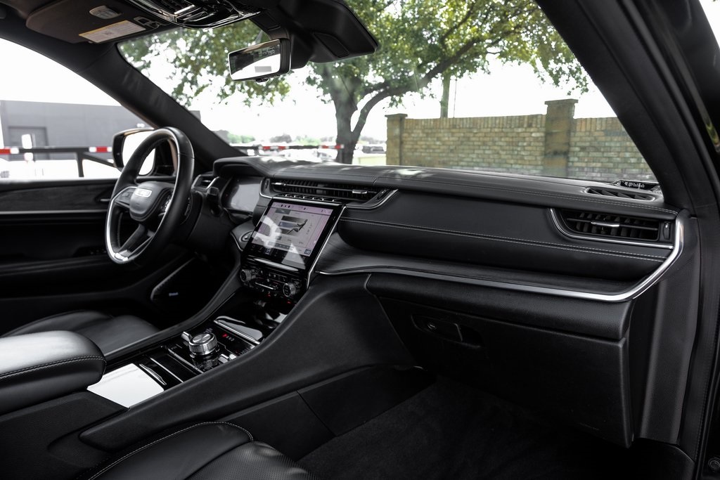 used 2021 Jeep Grand Cherokee L car, priced at $35,308