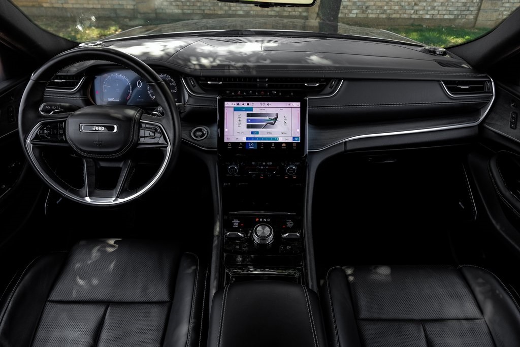 used 2021 Jeep Grand Cherokee L car, priced at $35,308