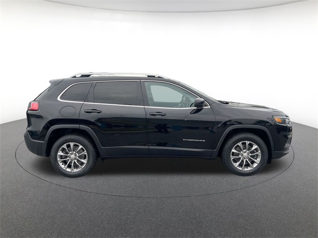 used 2019 Jeep Cherokee car, priced at $15,911