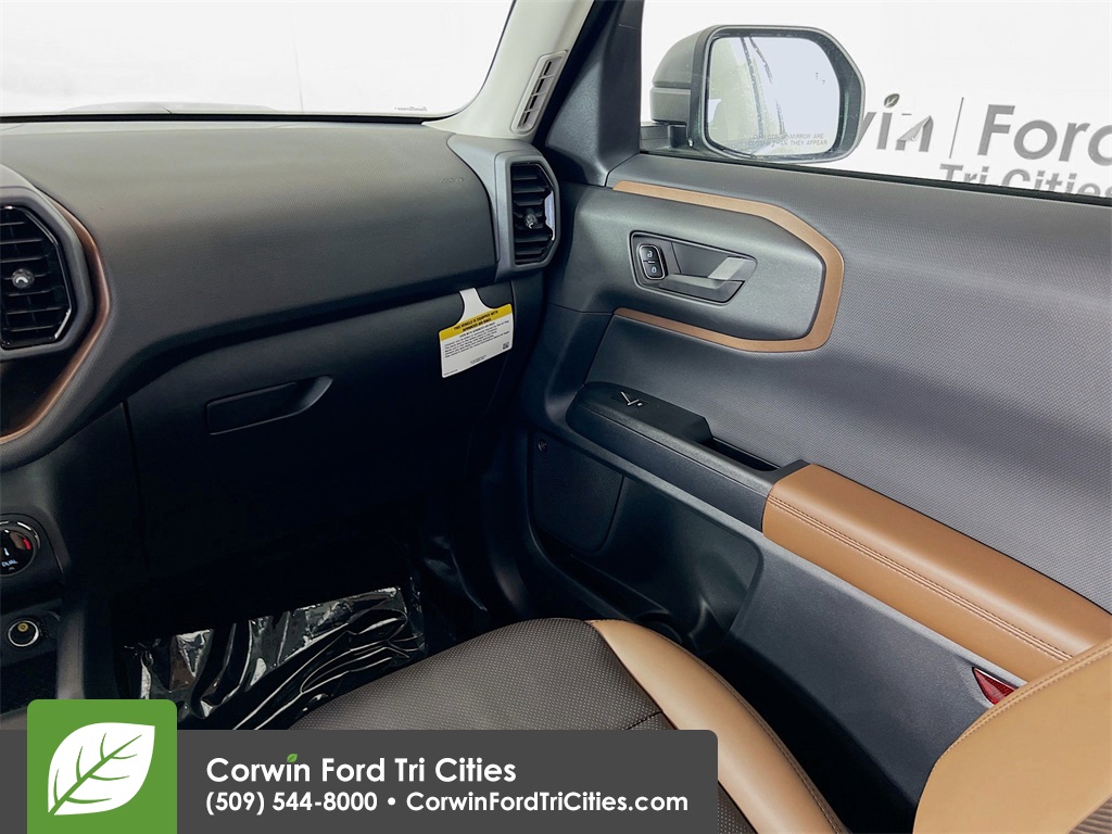 new 2024 Ford Bronco Sport car, priced at $37,275