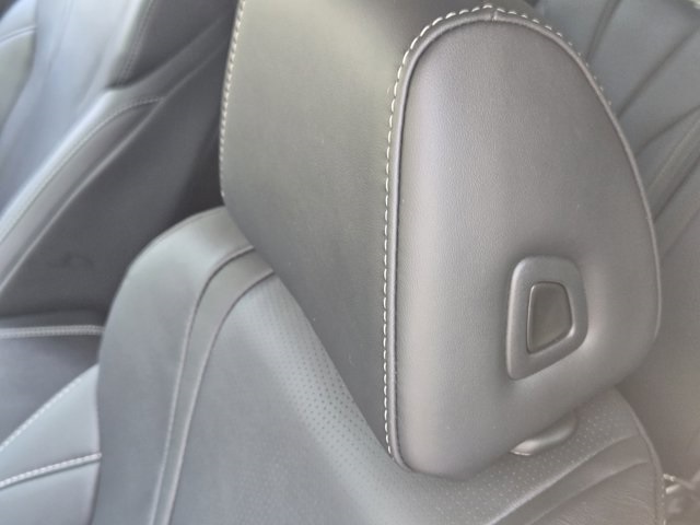 used 2025 Acura MDX car, priced at $52,400