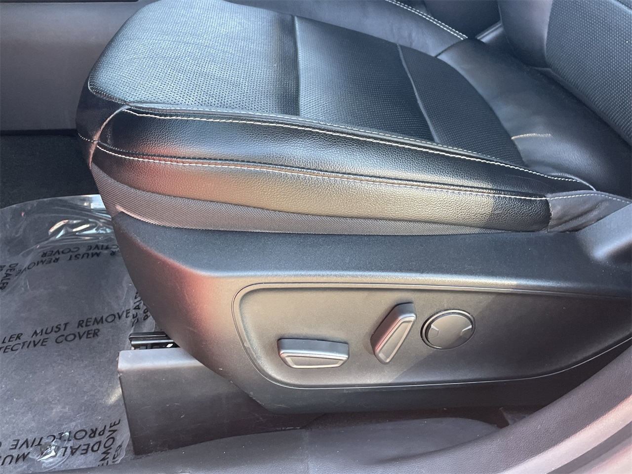 used 2020 Ford Escape car, priced at $15,894