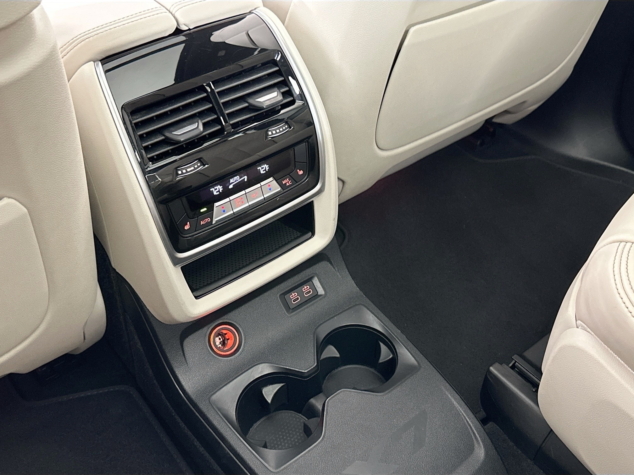 used 2022 BMW X7 car, priced at $54,998