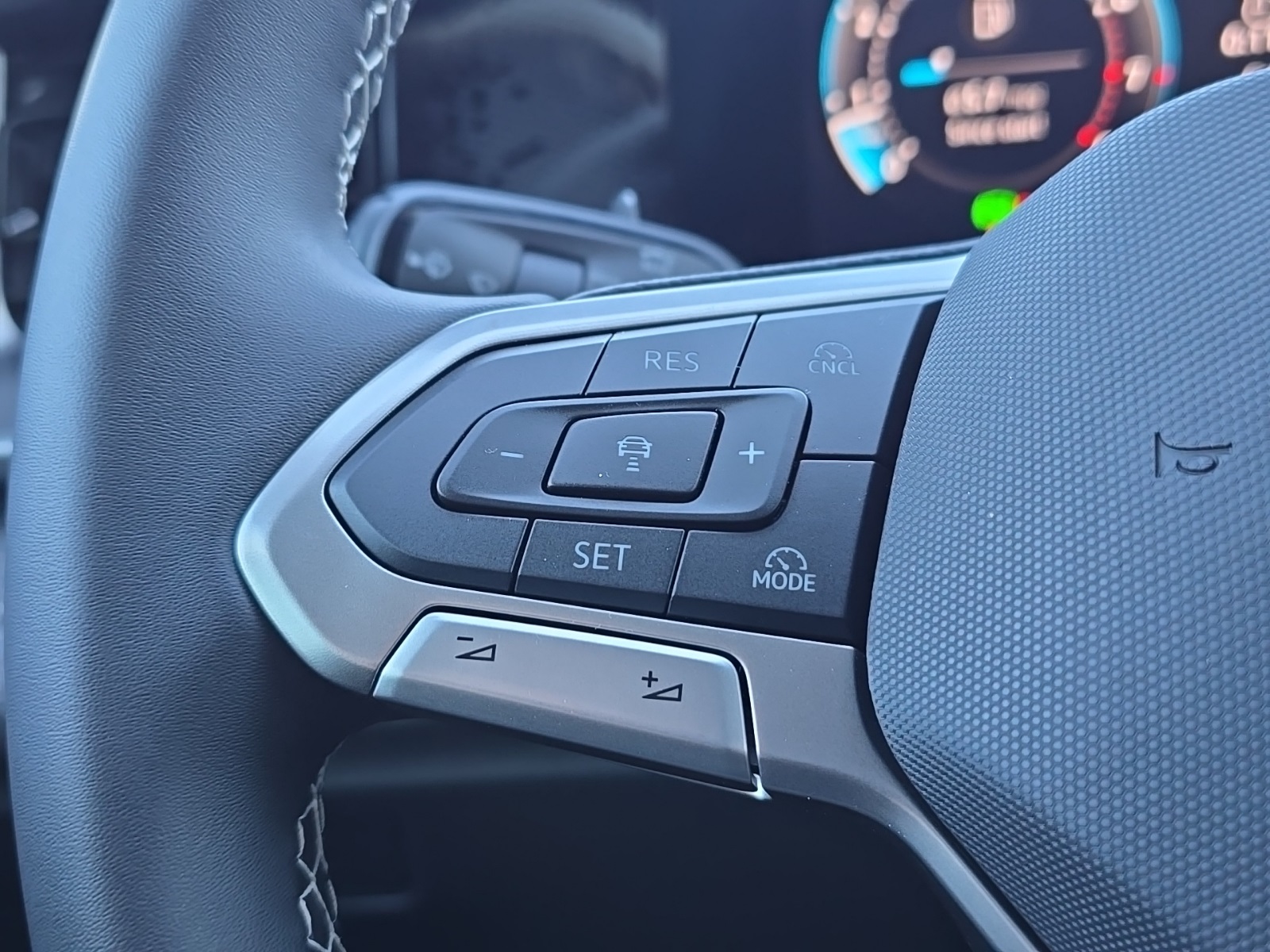 new 2026 Volkswagen Tiguan car, priced at $34,378