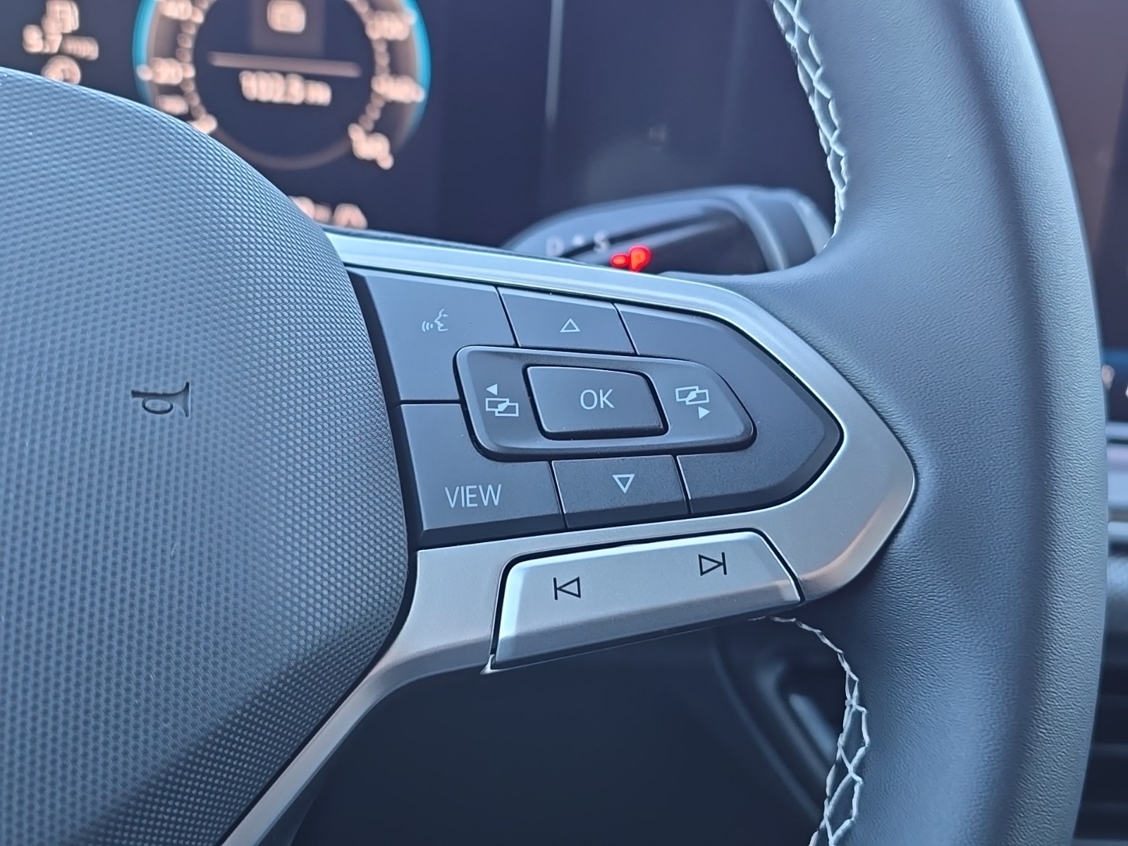 new 2026 Volkswagen Tiguan car, priced at $34,378