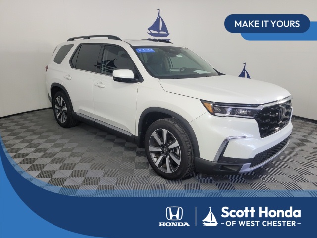used 2025 Honda Pilot car, priced at $45,986