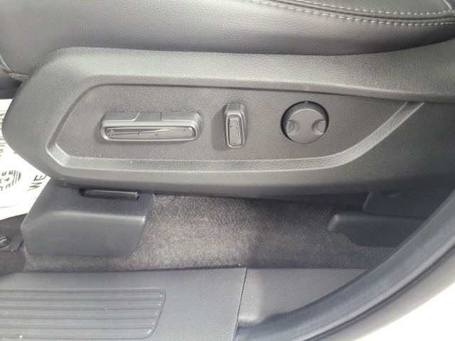 used 2025 Honda Pilot car, priced at $45,986
