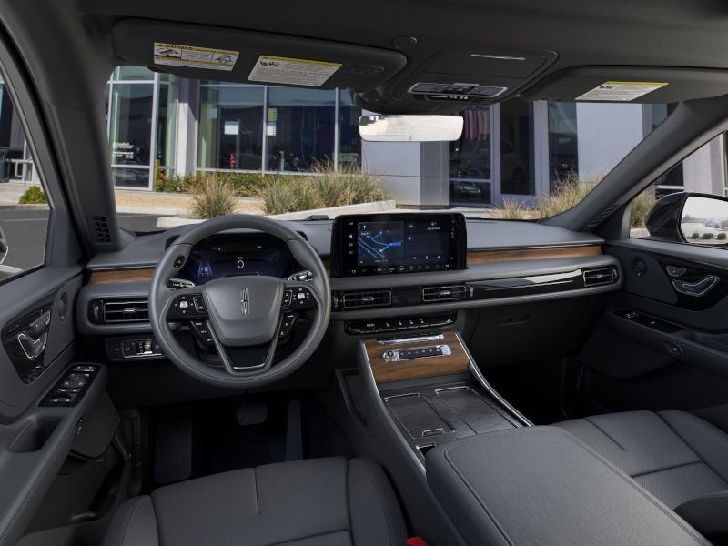 new 2025 Lincoln Aviator car, priced at $70,355