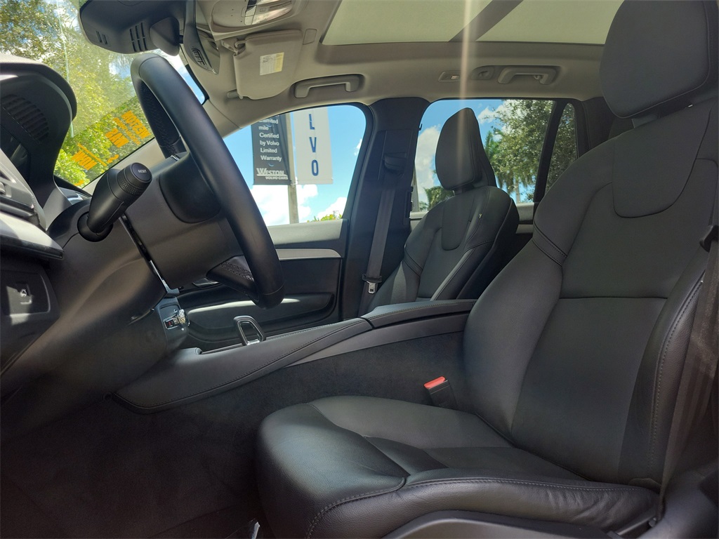 used 2025 Volvo XC90 car, priced at $45,995