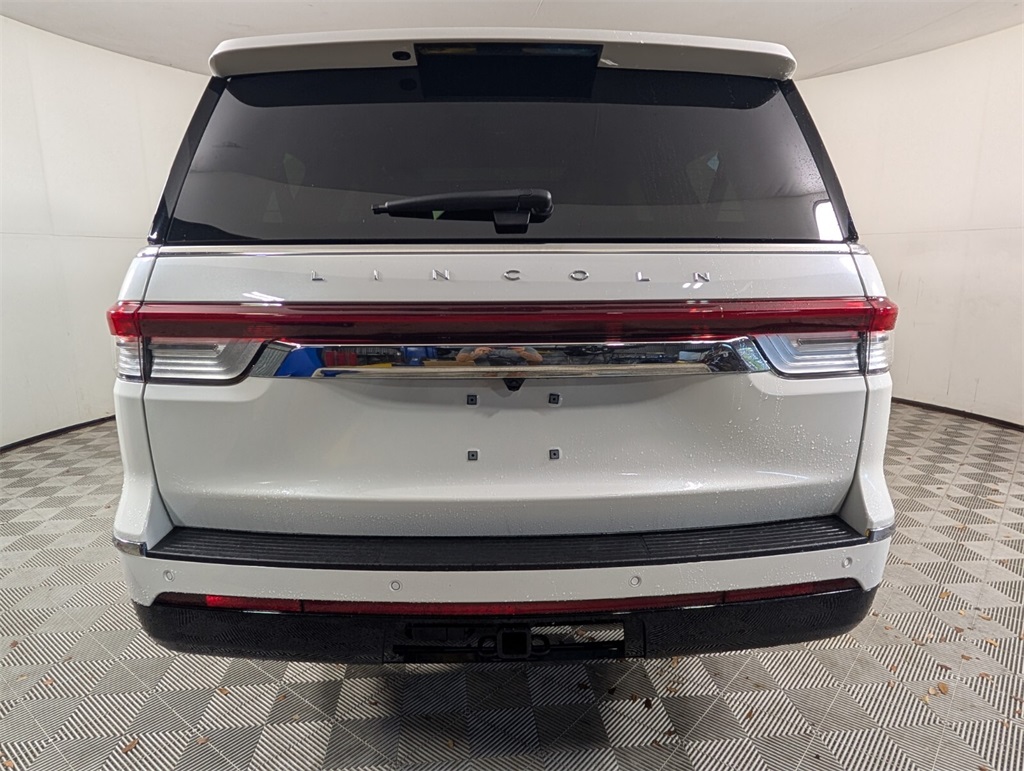 new 2024 Lincoln Navigator car, priced at $92,895