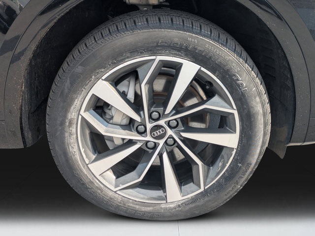 used 2024 Audi Q5 car, priced at $32,985