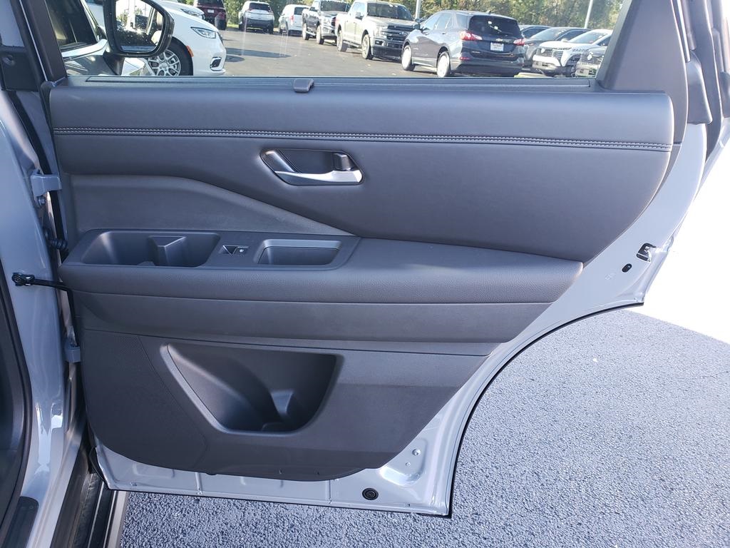 new 2025 Nissan Pathfinder car, priced at $46,496