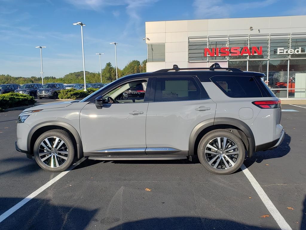 new 2025 Nissan Pathfinder car, priced at $46,496