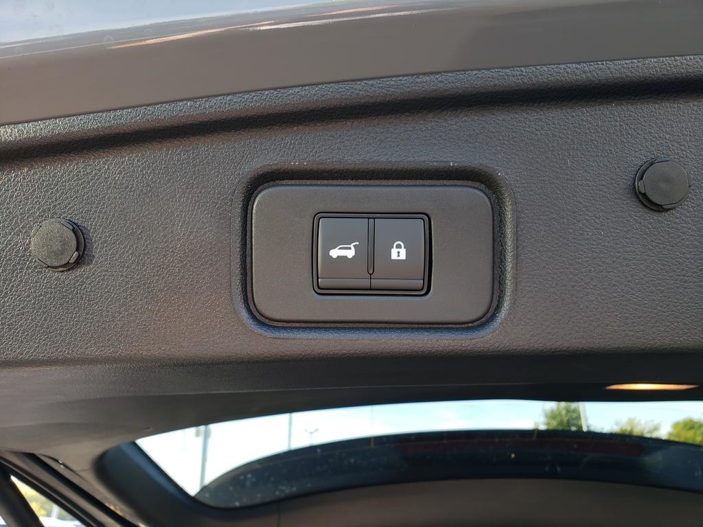 new 2025 Nissan Pathfinder car, priced at $46,496