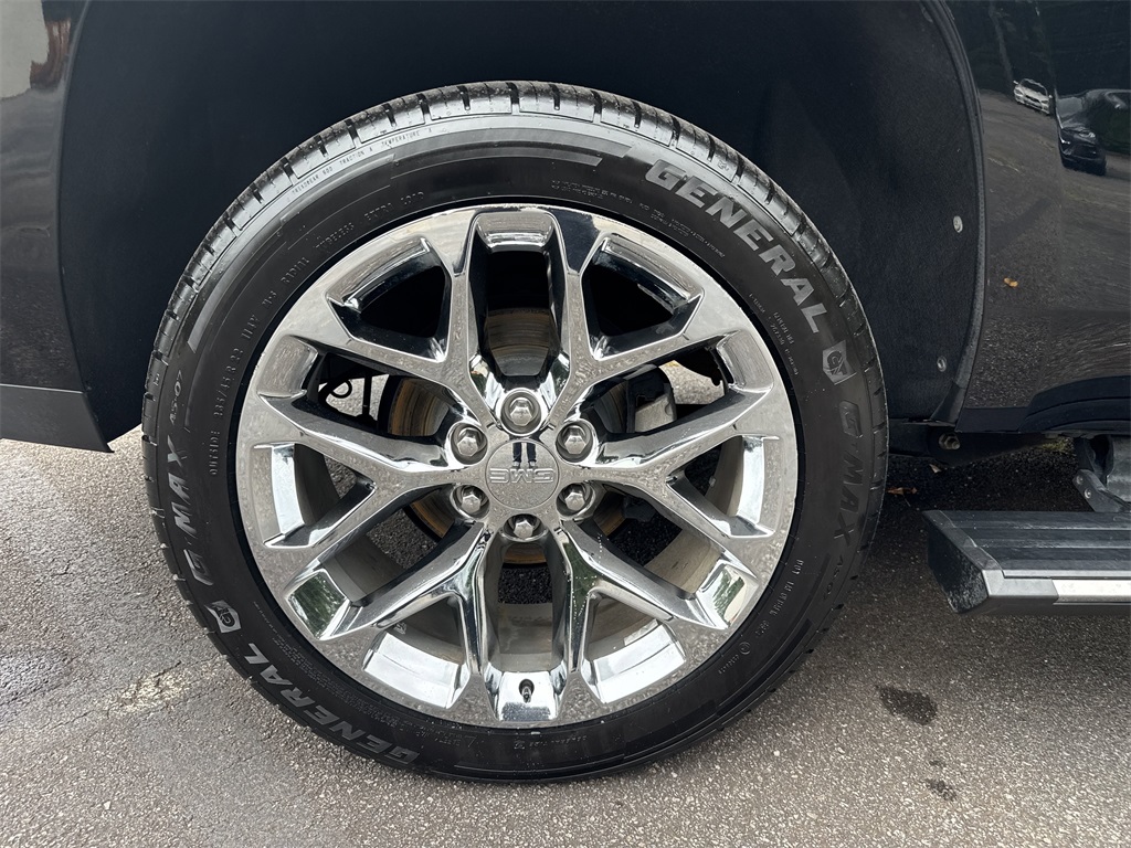 used 2020 GMC Yukon car, priced at $36,950