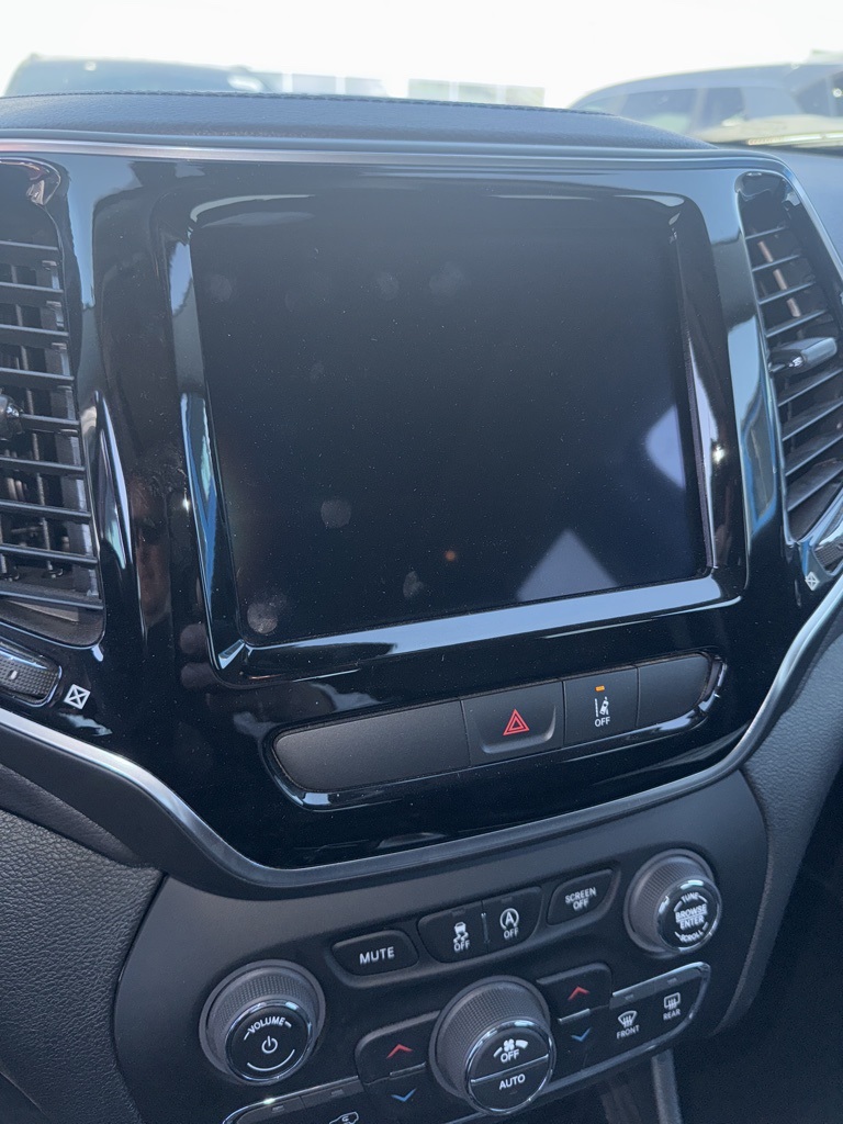 used 2022 Jeep Cherokee car, priced at $27,941