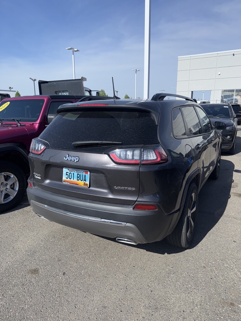 used 2022 Jeep Cherokee car, priced at $27,941