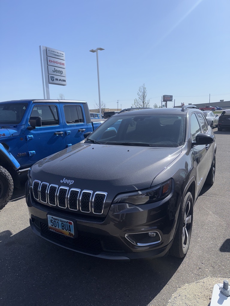 used 2022 Jeep Cherokee car, priced at $27,941