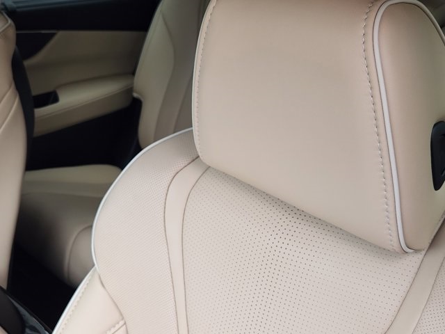 used 2023 Acura MDX car, priced at $48,990