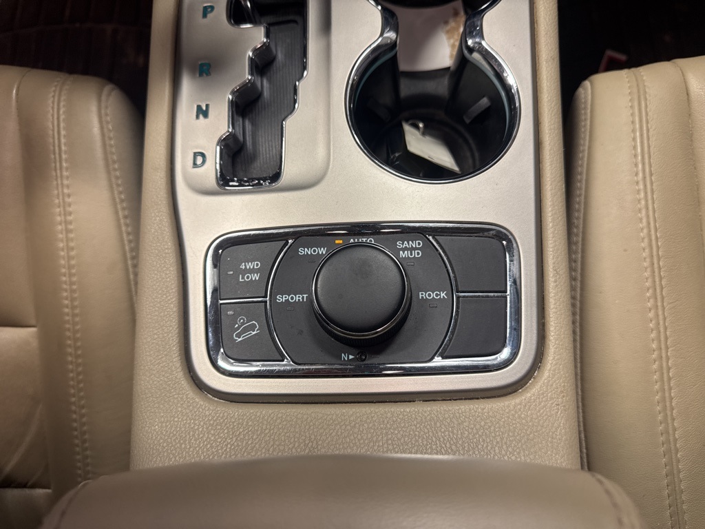 used 2011 Jeep Grand Cherokee car, priced at $9,000