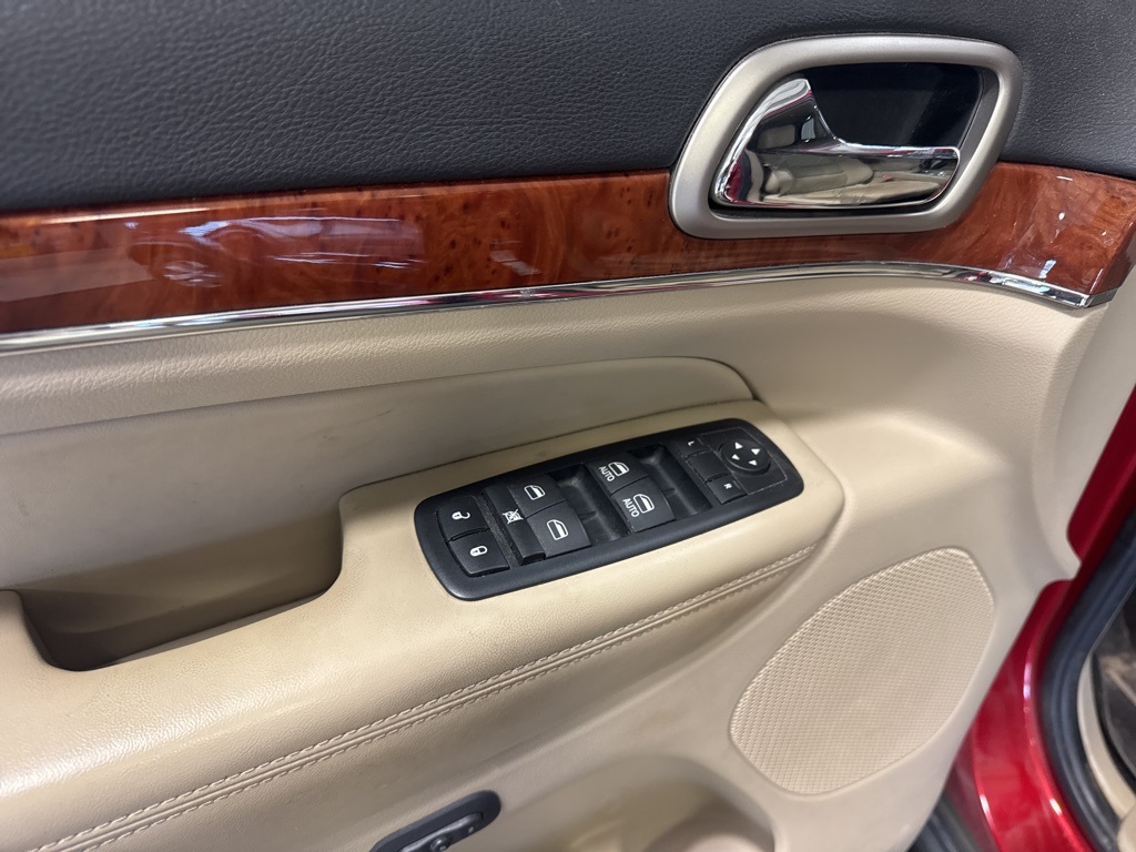 used 2011 Jeep Grand Cherokee car, priced at $9,000