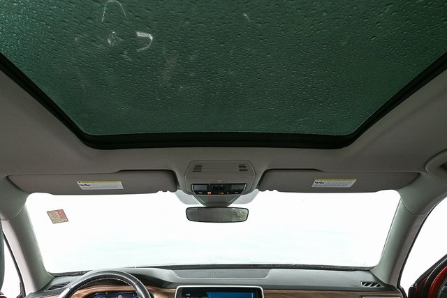 used 2024 Volkswagen Atlas car, priced at $39,900