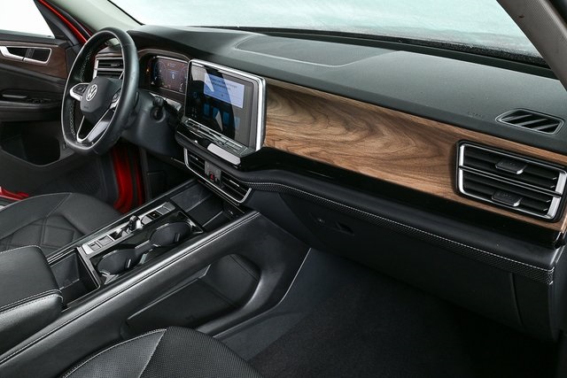 used 2024 Volkswagen Atlas car, priced at $39,900