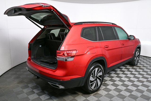 used 2024 Volkswagen Atlas car, priced at $39,900