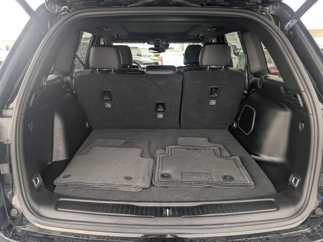 used 2024 Jeep Grand Cherokee car, priced at $25,438