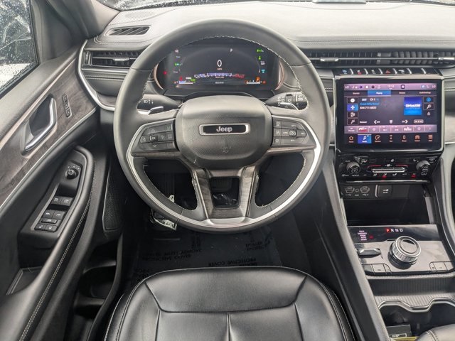 used 2024 Jeep Grand Cherokee car, priced at $25,438