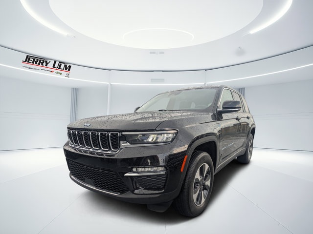 used 2024 Jeep Grand Cherokee car, priced at $25,438