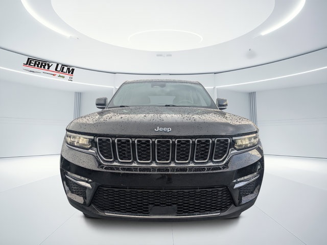 used 2024 Jeep Grand Cherokee car, priced at $25,438