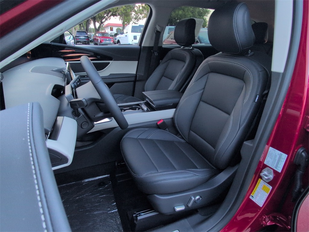 new 2025 Lincoln Nautilus car, priced at $54,514