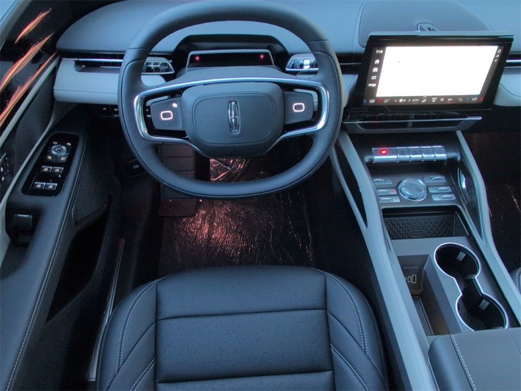 new 2025 Lincoln Nautilus car, priced at $54,514