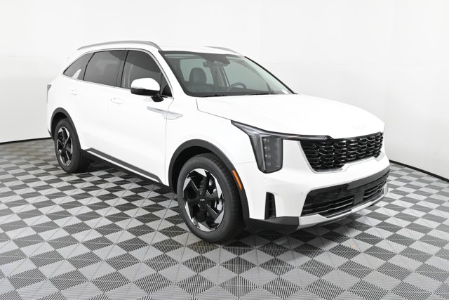 new 2025 Kia Sorento Hybrid car, priced at $39,636