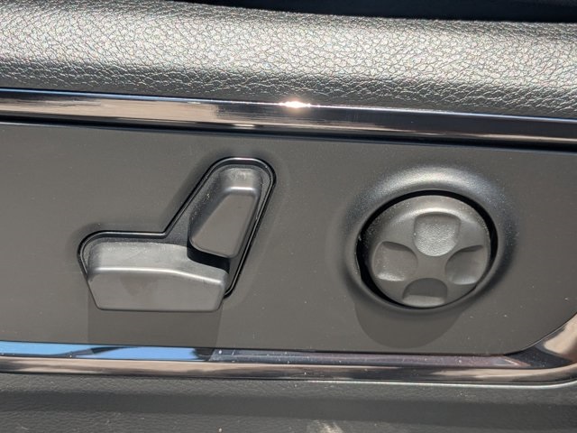 new 2025 Ram 1500 car, priced at $73,950
